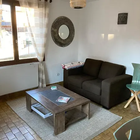 Location 4 Couchages En Rez De Jardin Apartament La Cabanasse