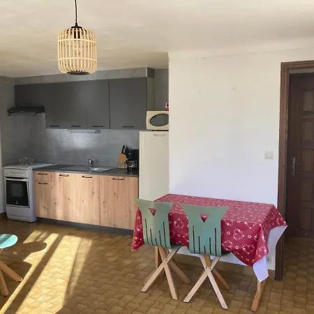 Apartament Location 4 Couchages En Rez De Jardin La Cabanasse